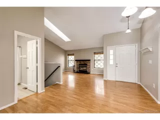 Photo #6: 5215313 Listing