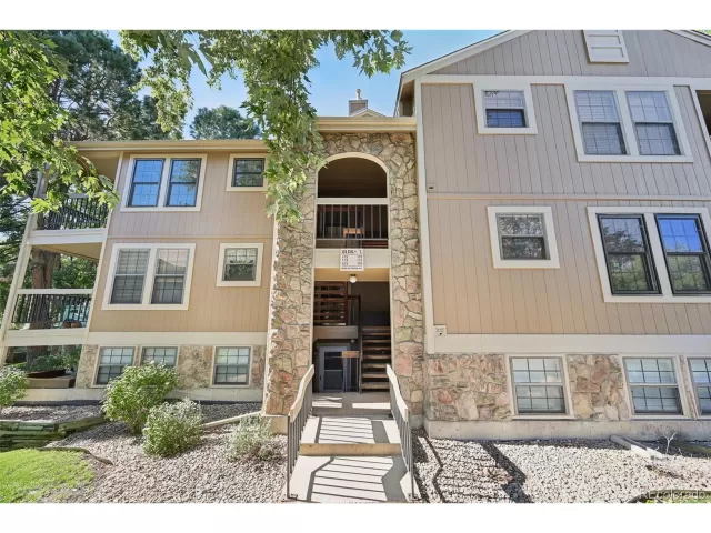 MLS: 5217948 Condo For Sale