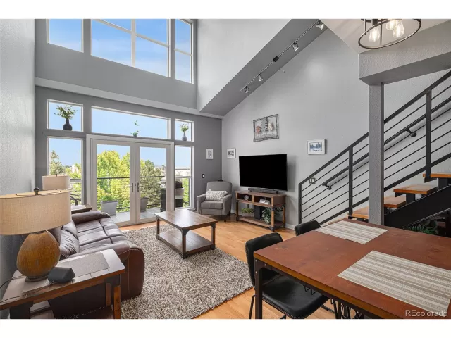 MLS: 5218999 Condo For Sale