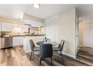 Photo #6: 5220214 Listing