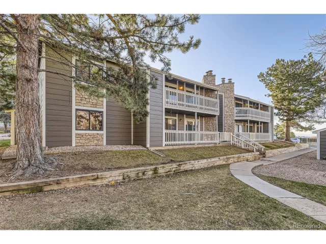 MLS: 5222201 Condo For Sale