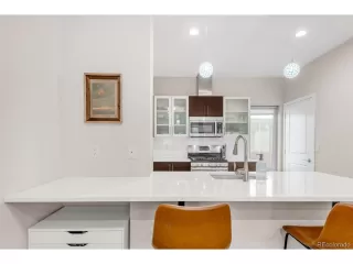 Photo #4: 5223641 Listing