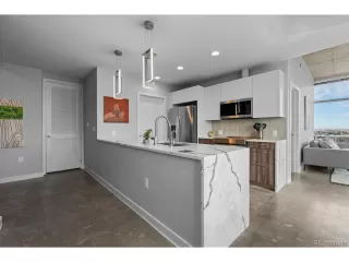 Photo #5: 5224480 Listing 