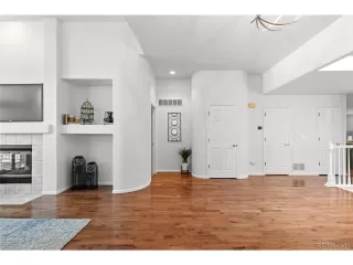 Photo #5: 5224542 Listing 