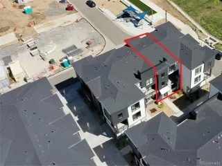 Photo #4: 5225300 Listing