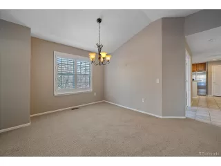 Photo #6: 5228320 Listing