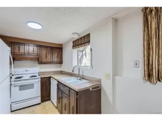 Photo #5: 5229717 Listing 