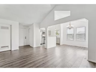 Photo #4: 5230325 Listing 