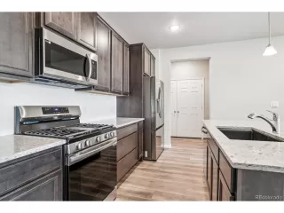 Photo #3: 5231417 Listing 