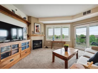 Photo #2: 5232958 Listing 