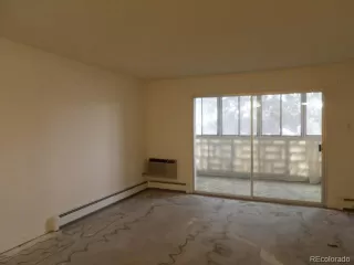 Photo #4: 5233491 Listing