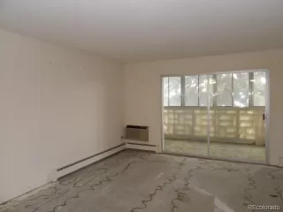 Photo #5: 5233491 Listing