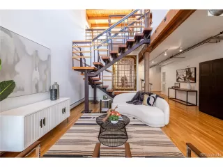 Photo #2: 5234631 Listing 