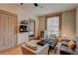 Photo #4: 5235117 Listing