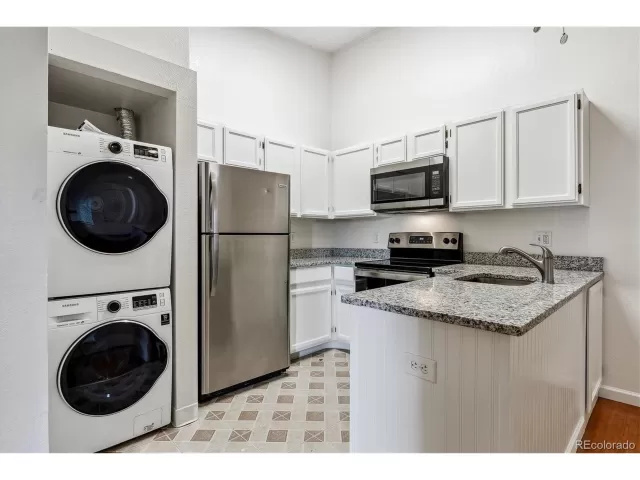 MLS: 5237531 Condo For Sale