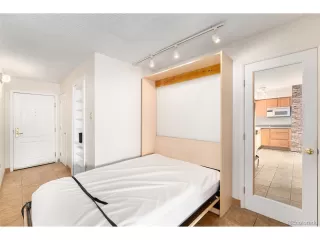 Photo #4: 5244901 Listing