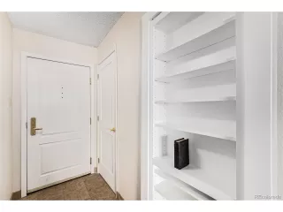 Photo #6: 5244901 Listing