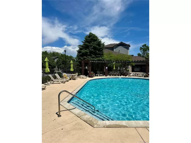 MLS: 5245073 Condo For Sale