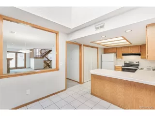 Photo #4: 5247663 Listing 