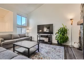 Photo #6: 5249594 Listing