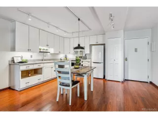 Photo #3: 5253603 Listing