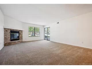 Photo #2: 5255142 Listing 