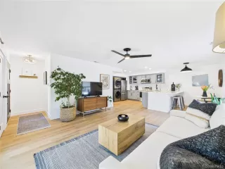 More Details about MLS # 5256845 : 5936 S WILLOW WAY GREENWOOD VILLAGE CO 80111