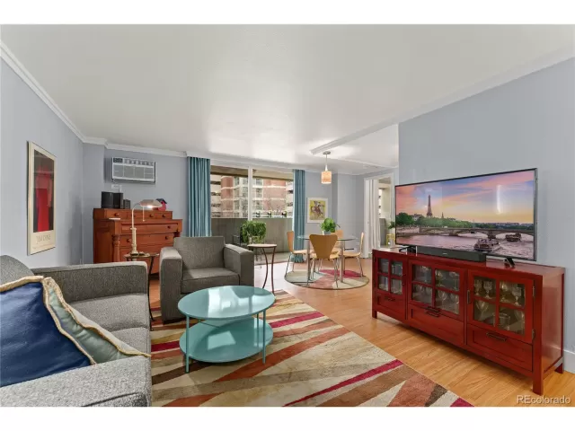 MLS: 5259122 Condo For Sale