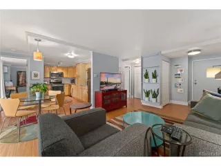 Photo #3: 5259122 Listing