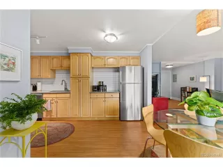 Photo #6: 5259122 Listing