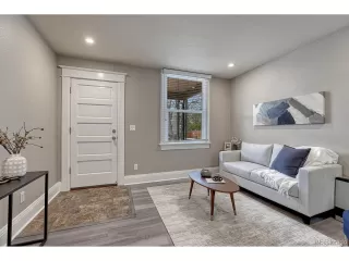 Photo #5: 5260987 Listing 
