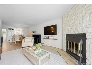 Photo #3: 5262016 Listing