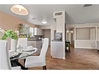 Photo #4: 5263340 Listing