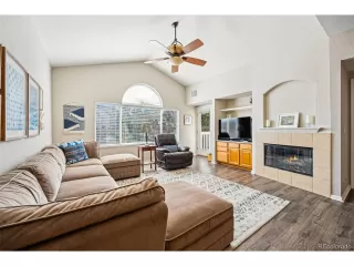 Photo #5: 5266435 Listing