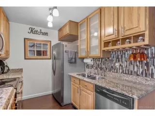 Photo #5: 5270208 Listing 