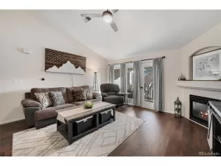 Photo #3: 5272727 Listing