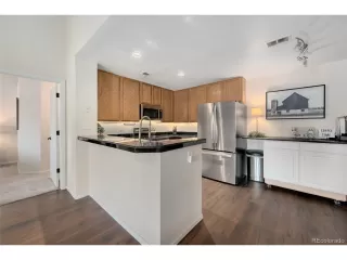 Photo #5: 5272727 Listing