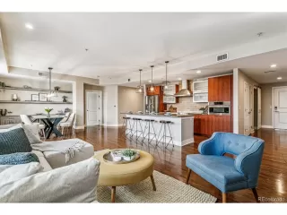 Photo #4: 5273697 Listing