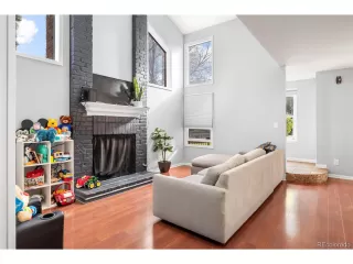 Photo #2: 5274479 Listing