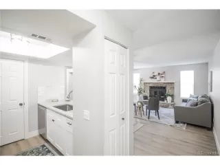 Photo #3: 5275067 Listing 