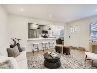 Photo #3: 5277470 Listing