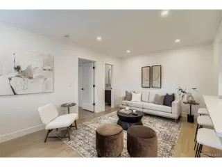 Photo #5: 5277470 Listing