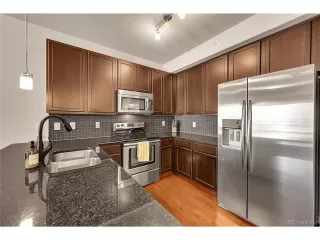 Photo #5: 5277531 Listing 