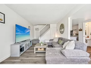 Photo #6: 5278145 Listing