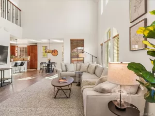 Photo #4: 5279303 Listing