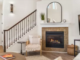 Photo #6: 5279303 Listing