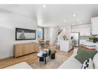 Photo #2: 5280023 Listing 