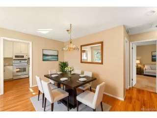 Photo #4: 5284905 Listing