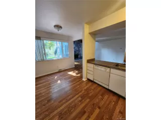 Photo #3: 5285219 Listing 