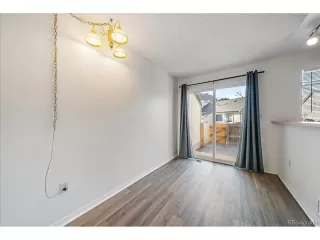 Photo #5: 5290681 Listing